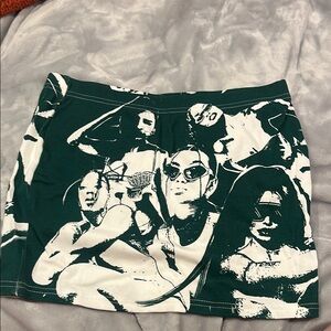 Graphic Print Green Skirt